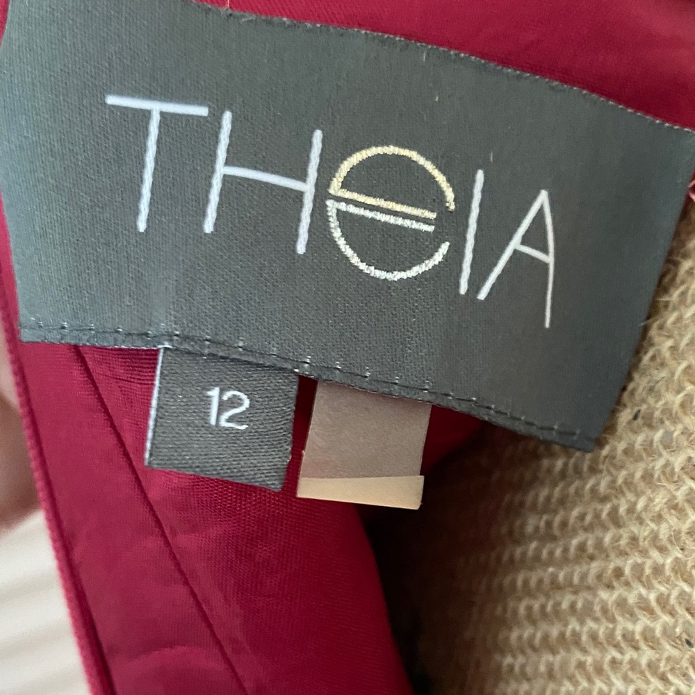 Theia Red Backless Floral Dress - Picture 2 of 15